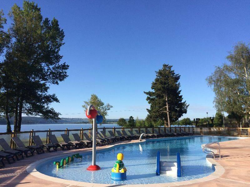 Отель Camping Le Caussanel Canet-de-Salars Экстерьер фото