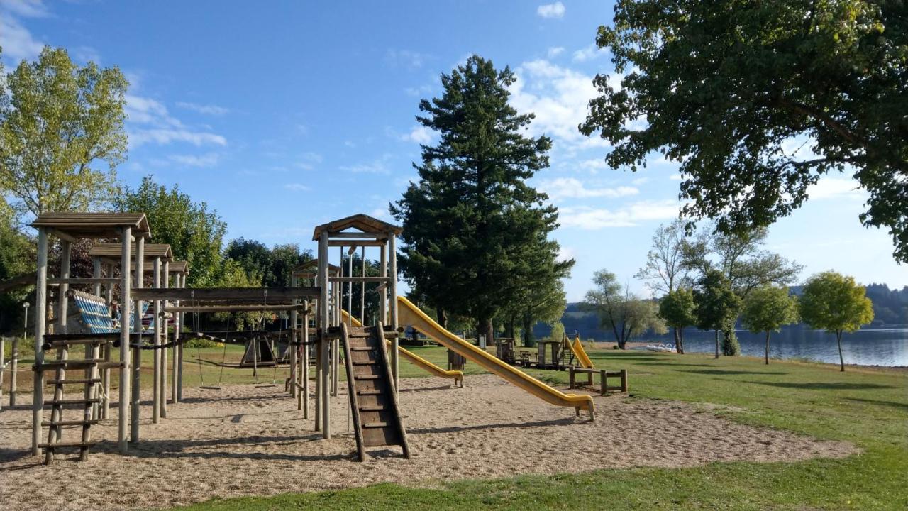 Отель Camping Le Caussanel Canet-de-Salars Экстерьер фото